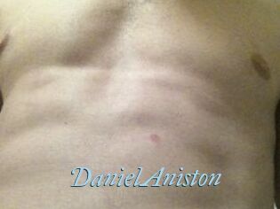 Daniel_Aniston