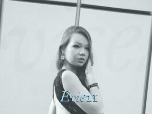 Evie21