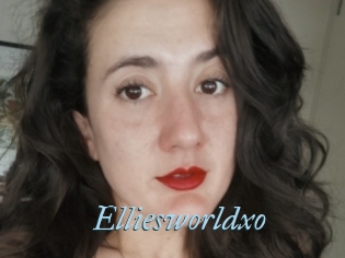 Elliesworldxo
