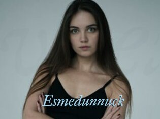 Esmedunnuck