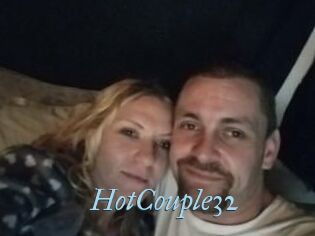 HotCouple32