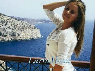 LarraMaxx