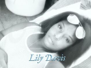 Lily_Davis