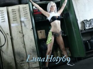 LunaHoty69