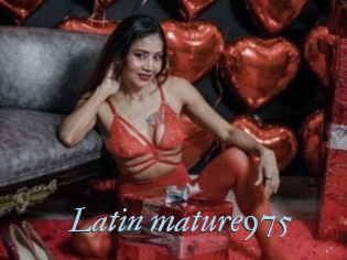 Latin_mature975
