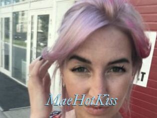 MaeHotKiss
