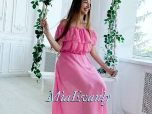 MiaEvanly