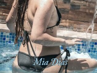 Mia_Dias
