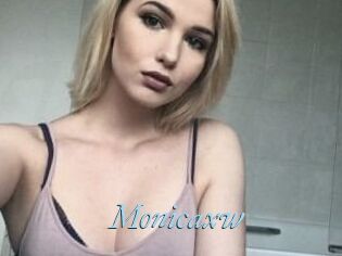 Monicaxw
