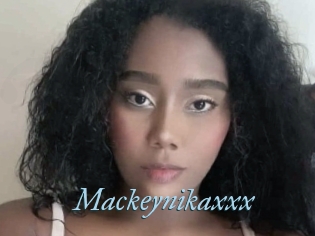 Mackeynikaxxx