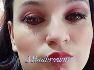 Miaabrownn
