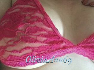 Olivia_Ann_69
