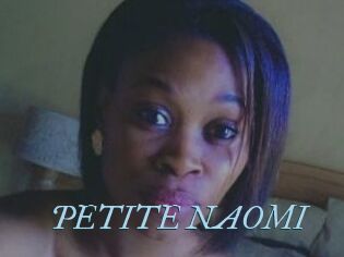 PETITE_NAOMI