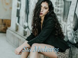 Sia_Medeiros