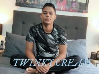 TWINKY_CREAM