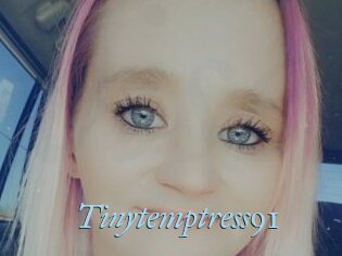 Tinytemptress91