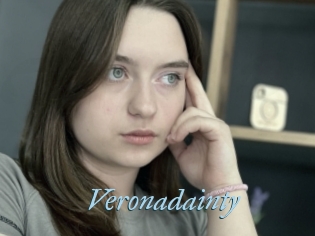Veronadainty